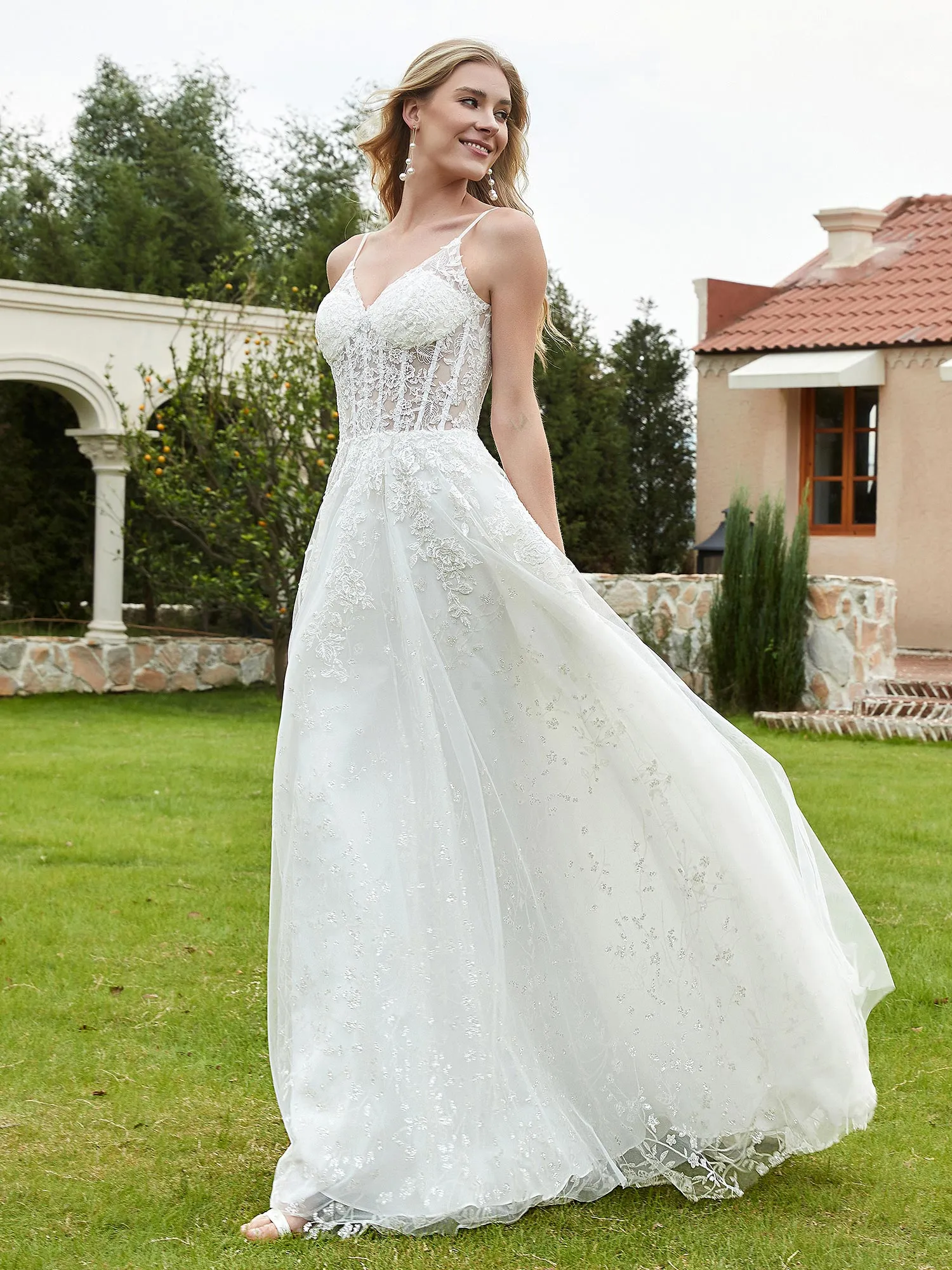 Appliqued Spaghetti Straps Tulle Lace Wedding Dress White