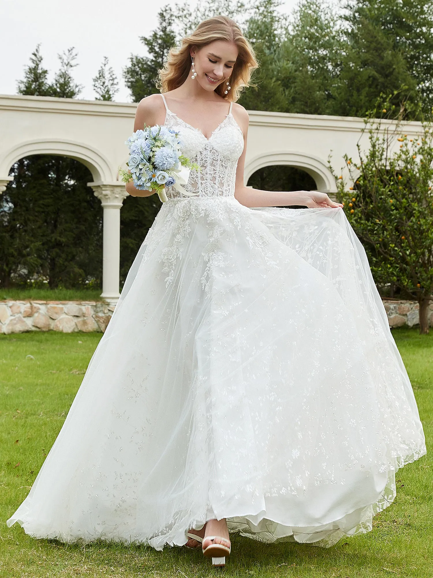 Appliqued Spaghetti Straps Tulle Lace Wedding Dress White