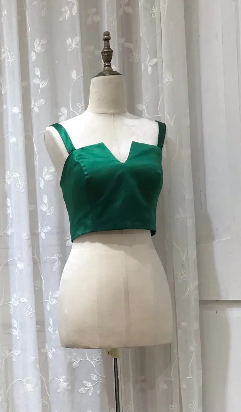 Gorgeous pearls beaded top and skirt separated two pieces emerald green tulle prom dress