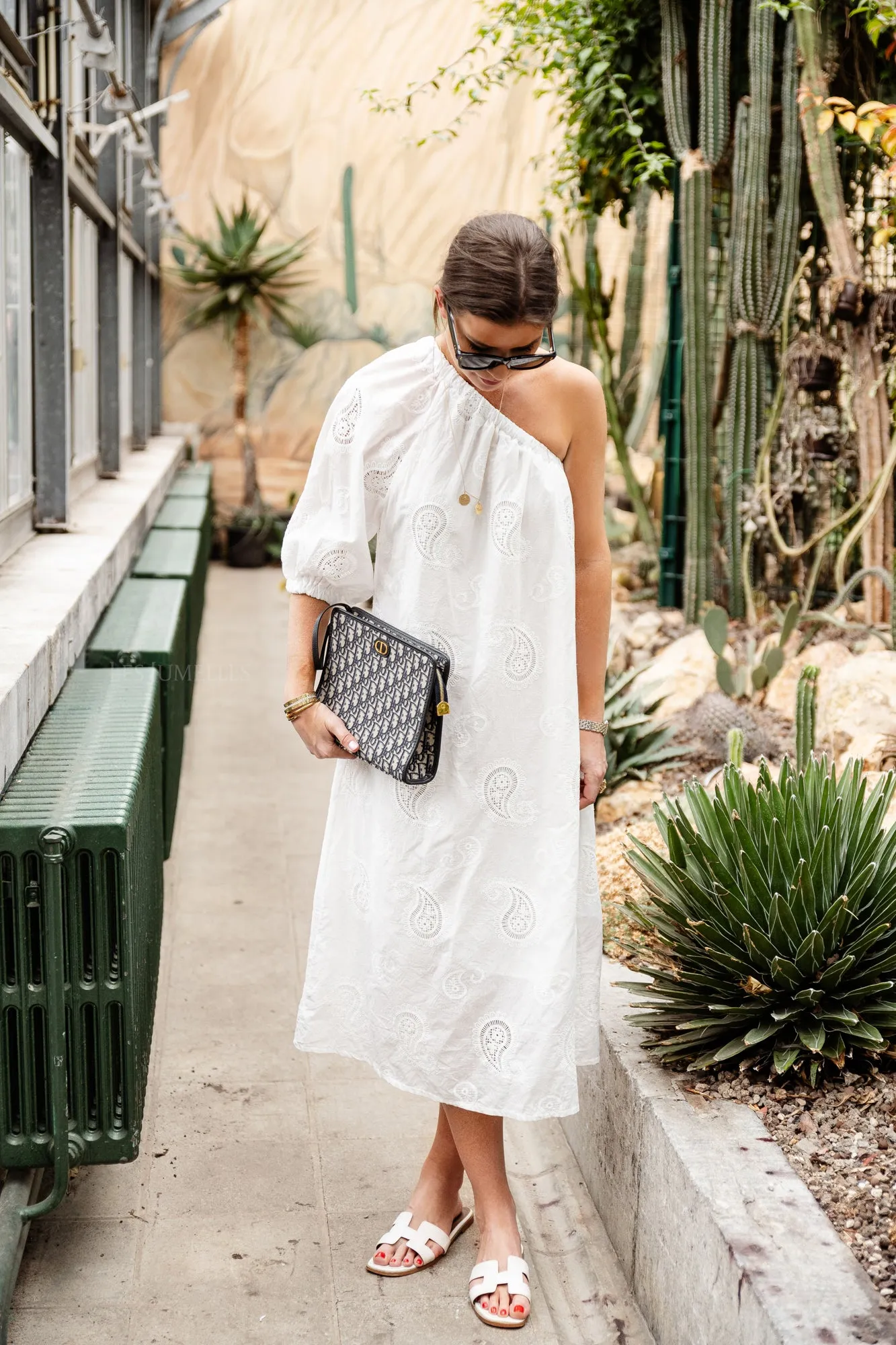 Jolie one shoulder dress off white