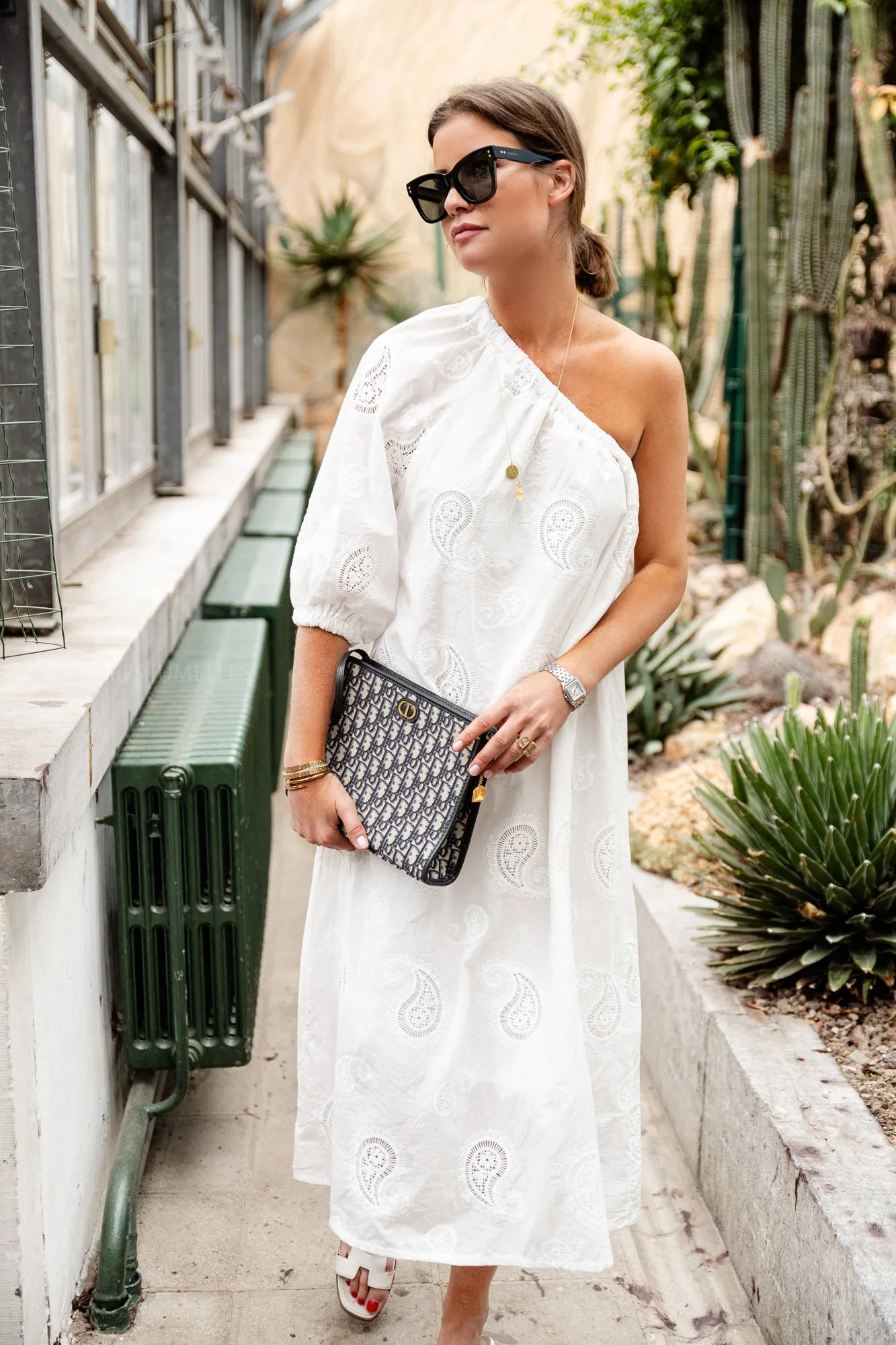 Jolie one shoulder dress off white