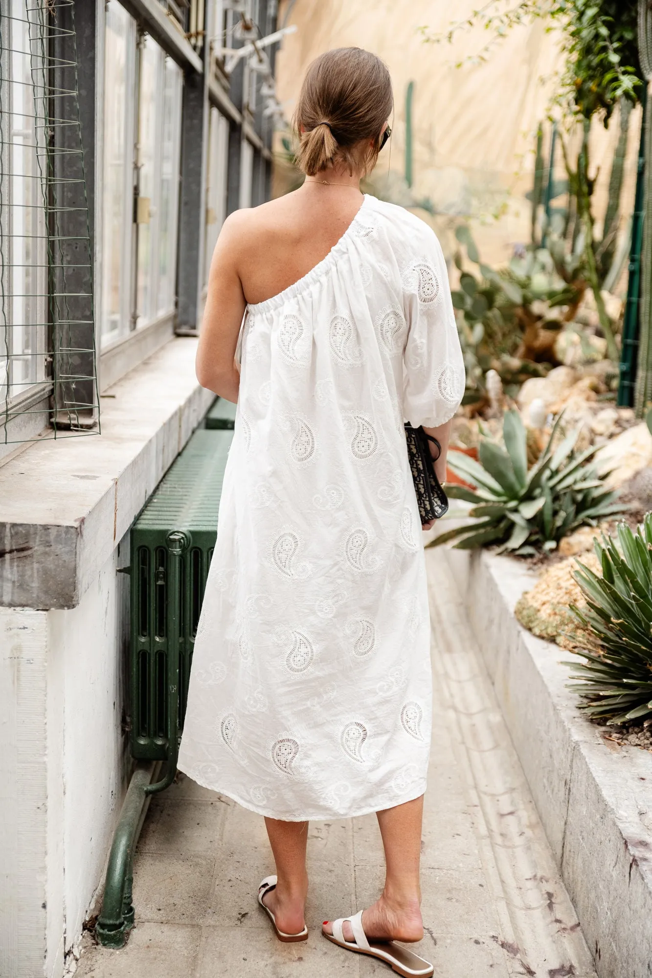 Jolie one shoulder dress off white