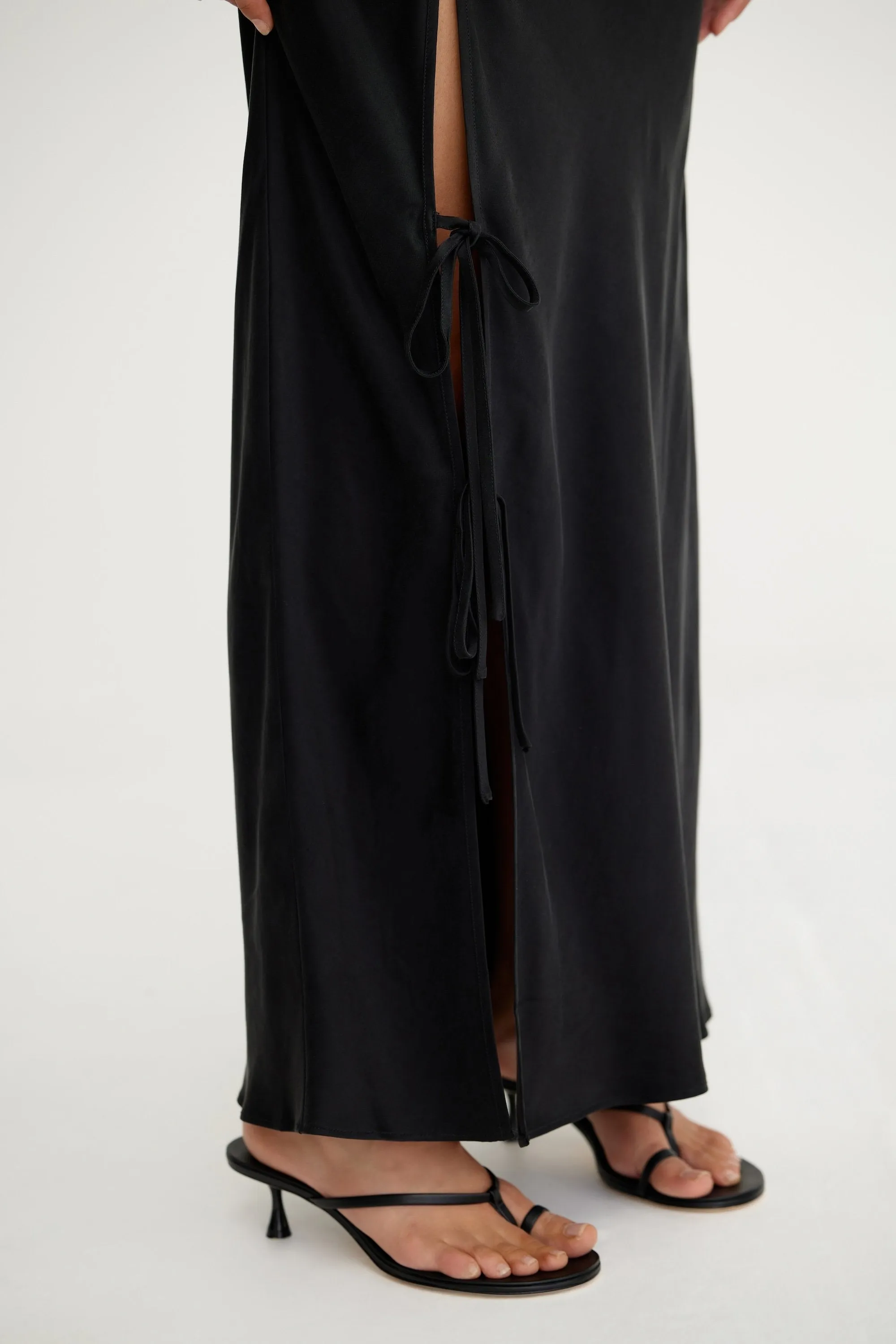 LYA MAXI DRESS