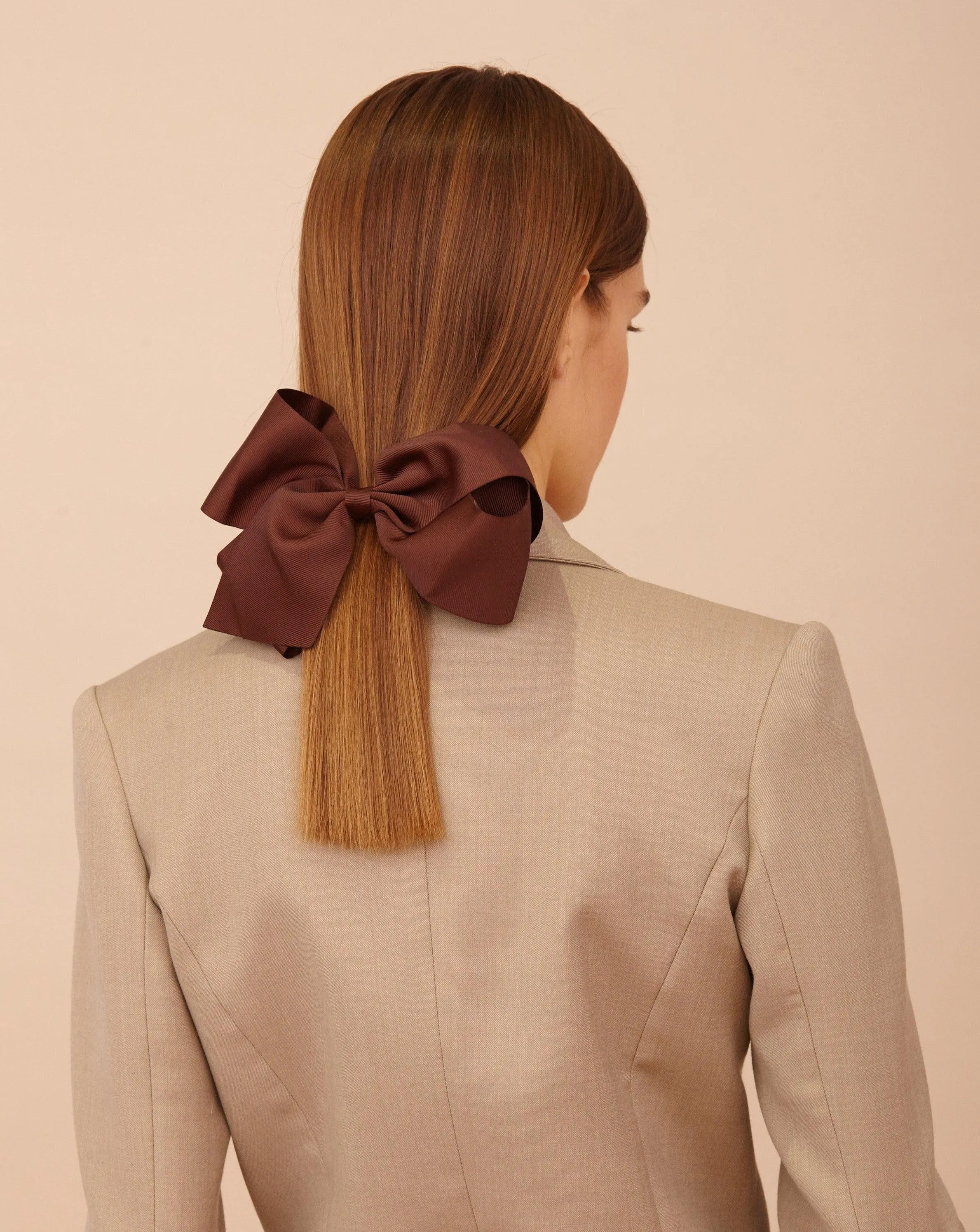 Thora Clip Chocolate
